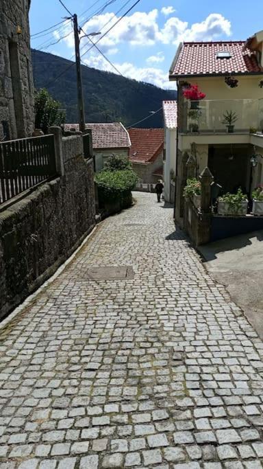 Casa Do Pelourinho - T1 Villa Loriga Buitenkant foto