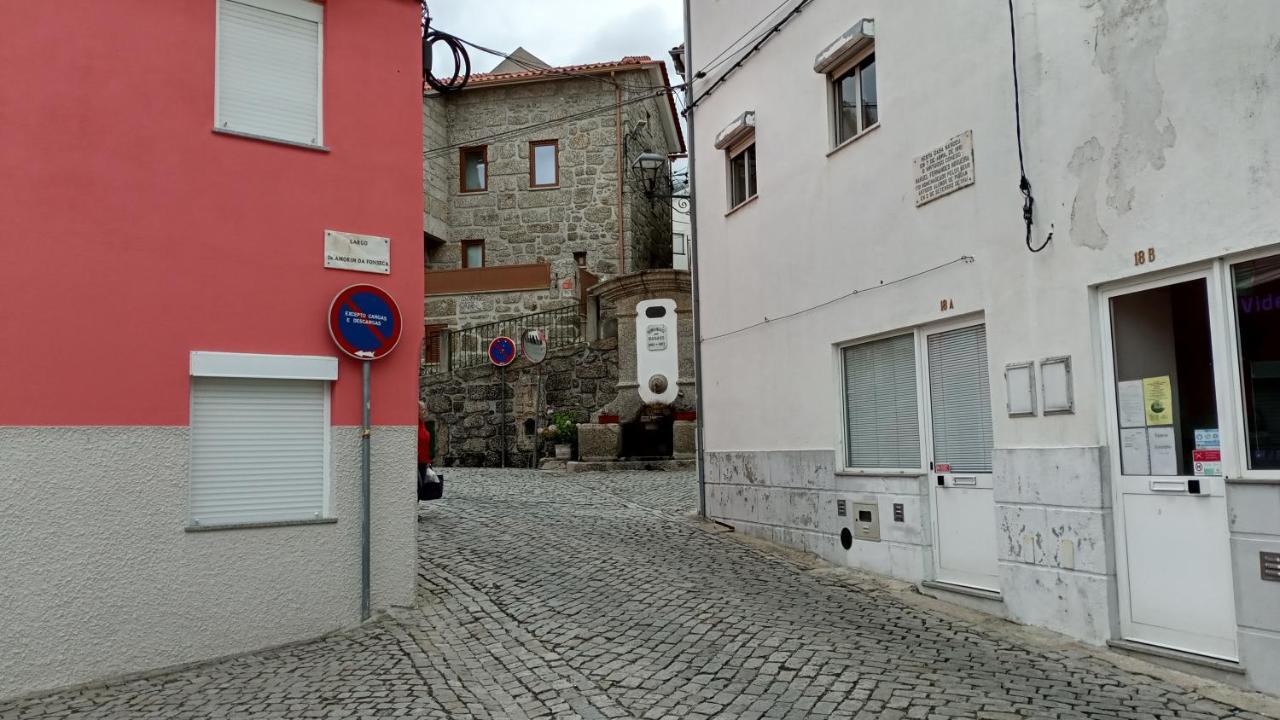 Casa Do Pelourinho - T1 Villa Loriga Buitenkant foto